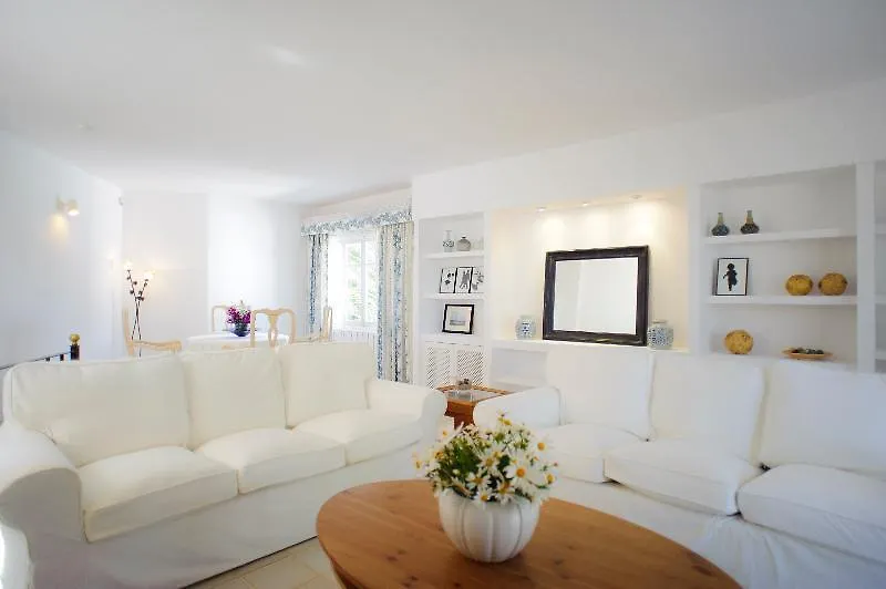 Pineda Villa Cala d'Or  Spain