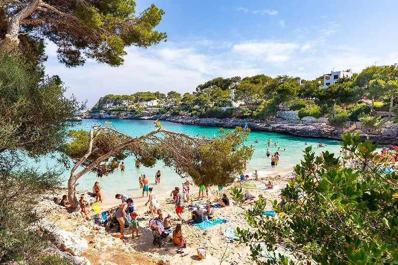 Pineda Villa Cala d'Or  Spain